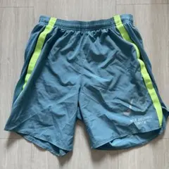 NIKE running ショートパンツ