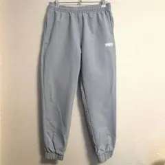 PUMA グレー ジョガーパンツ　サイズS