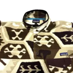 patagonia シンチラ　フリース　スナップT 総柄　 ネイティブ柄
