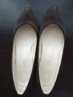 spick&Span ブラウン スエード ポインテッドトゥパンプスのサムネイル