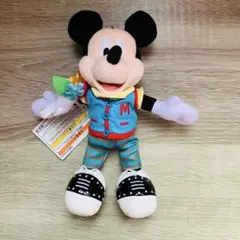 ミッキー　トゥーンタウン　ぬいぐるみバッジ　ディズニー