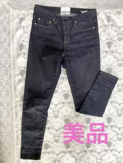 Item thumbnail for item 75c8584e-2230-44f8-a15e-a0ee6daaf20c