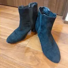 サイドゴアショートブーツ