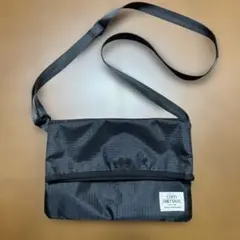 coen DAILY BASIC サコッシュ ショルダー ブラックのサムネイル