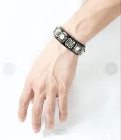 鉄*雄様 TOGA TOO L BANGLE SET バングル トーガト 鉄*雄様 TOGA TOO METAL BANGLE SET バングル トーガト - メルカリ