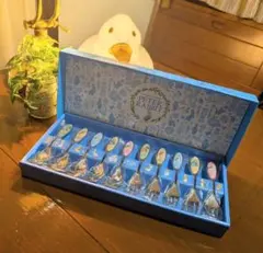 Noritake クラシックプー スプーン、フォーク、箸置き3セット - メルカリ