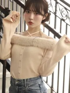 NICE CLAUP オフショルフェイクファーニット ピンク