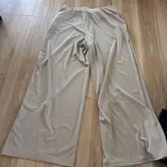 Item thumbnail for item 2ecf21bb-d5d7-4777-ba3e-d74051678dad