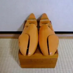 J.M. WESTON　純正　木製シューツリー０２２L サイズ6UKのサムネイル