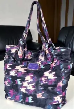 MARC BY MARCJAOBSマークジェイコブストートバッグプリント柄