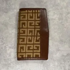 ジバンシーキーケースのサムネイル