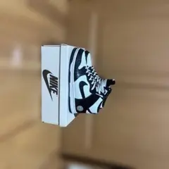 NIKE ブラック/ホワイト ハイカットスニーカー