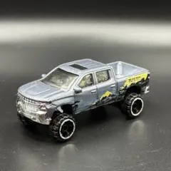 Hot Wheels Chevrolet Silverado Trail Bosのサムネイル