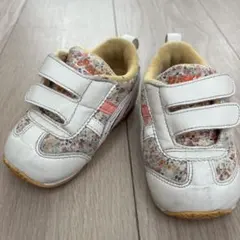 asics ベビーシューズ フラワー柄