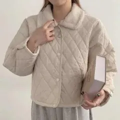 andtwo ファー襟キルティングジャケット アイボリー