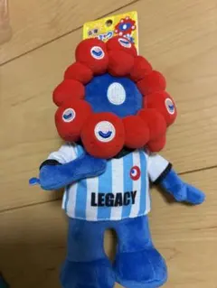 ミャクミャク レガシー展限定 ピンバッジ ぬいぐるみ サッカー - メルカリ
