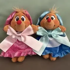 ディズニーストア シンデレラ スージー、パーラ キーチェーンセット
