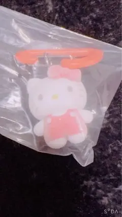 カラフルカラビナマスコットチャーム　キティちゃん