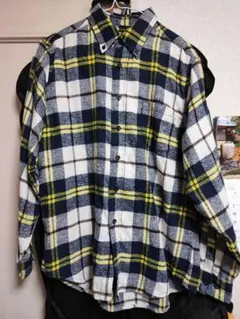 ミチコロンドン シャツ