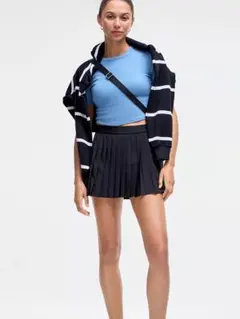 新品　lululemon プリ－ツスコ－ト