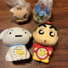 クレヨンしんちゃん 時計付きフィギュア 4種セット　リップケース