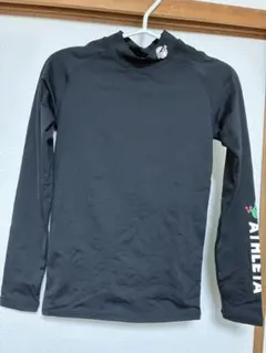 キッズATHLETA アスレタ 長袖アンダーシャツ ブラック起毛