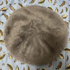 美品　レディース　モヘア風　ベレー帽　ライトグレー
