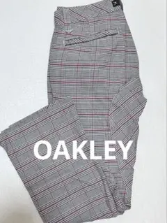 ⑧ 【美品 】メンズOAKLEYゴルフ 　　パンツ 33インチ