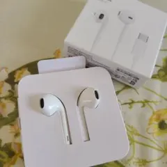 Apple 　イヤホン 　有線　タイプC