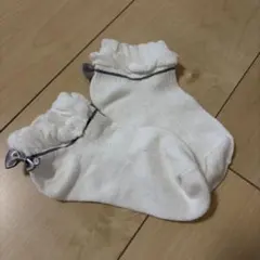 ホワイトフリルリボンソックス　約14センチ