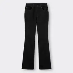 【GU】ミドルライズフレアジーンズ