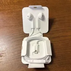 Lightningコネクタ 有線イヤホン ホワイト