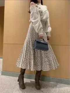 スナイデル　スクエアドットプリーツスカート　IVR 0(s)サイズ