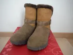 ♡ブーツ　２３．５センチ　ブラウン　スウェード＆ボア　滑り防止　耐水♡