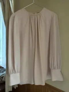 新品同様セオリーリュクス25SS長袖ブラウスDotty Print Jina 新品同様セオリーリュクス25SS長袖ブラウスDotty Print Jina 2025年