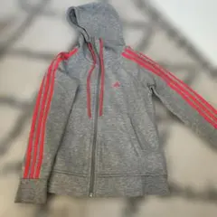 adidas グレー フルジップパーカー