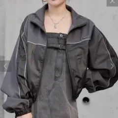 Chico パイピングナイロンブルゾン ダブルジップ 黒 トラックジャケットのサムネイル