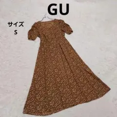 GU フラワープリントフロントボタンワンピース S ブラウン フレア フェミニン