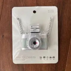 新品未使用　スリーコインズ　ミニトイカメラ　スリコ　3coins グリーン