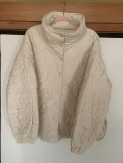 アイボリー キルティングジャケット