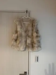 ジレ グレージュ