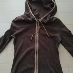 セシルマクビー　パーカー