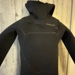 Patagonia メンズ セミドライスーツ フード付きR5 Mサイズ 2026年最新】patagonia ウェットスーツ ドライ・セミドライスーツの