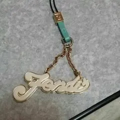 フェンディのストラップ