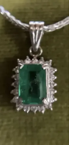 専用JD163☆高級 コロンビア産エメラルド0.8ct ダイヤ pt ヘッド鑑付