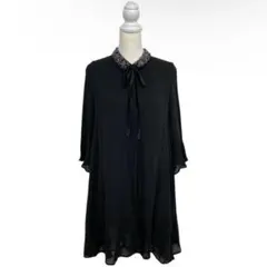 ZARA ブラックワンピース