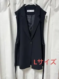 ノースリーブジャケット