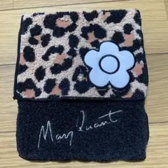 Mary Quant ヒョウ柄タオルハンカチ　ミニポーチ