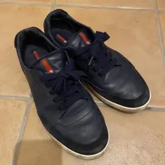 PRADA ネイビー スニーカー サイズ7のサムネイル