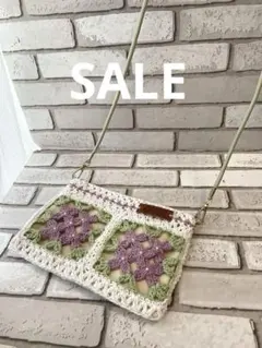 【SALE】小花モチーフ編み☆グラニースクエア☆ポシェット☆